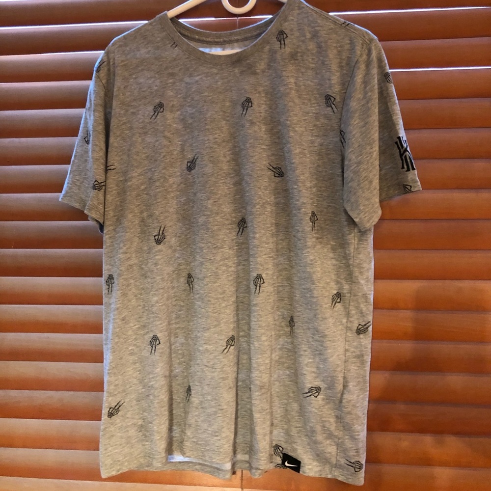 Nike Kryrie Irving Tee